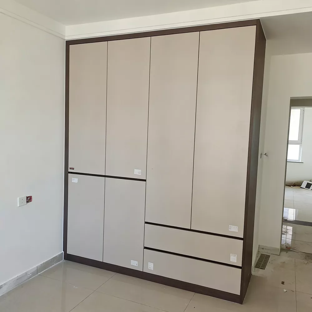 Almari Pakaian Papan Lapis